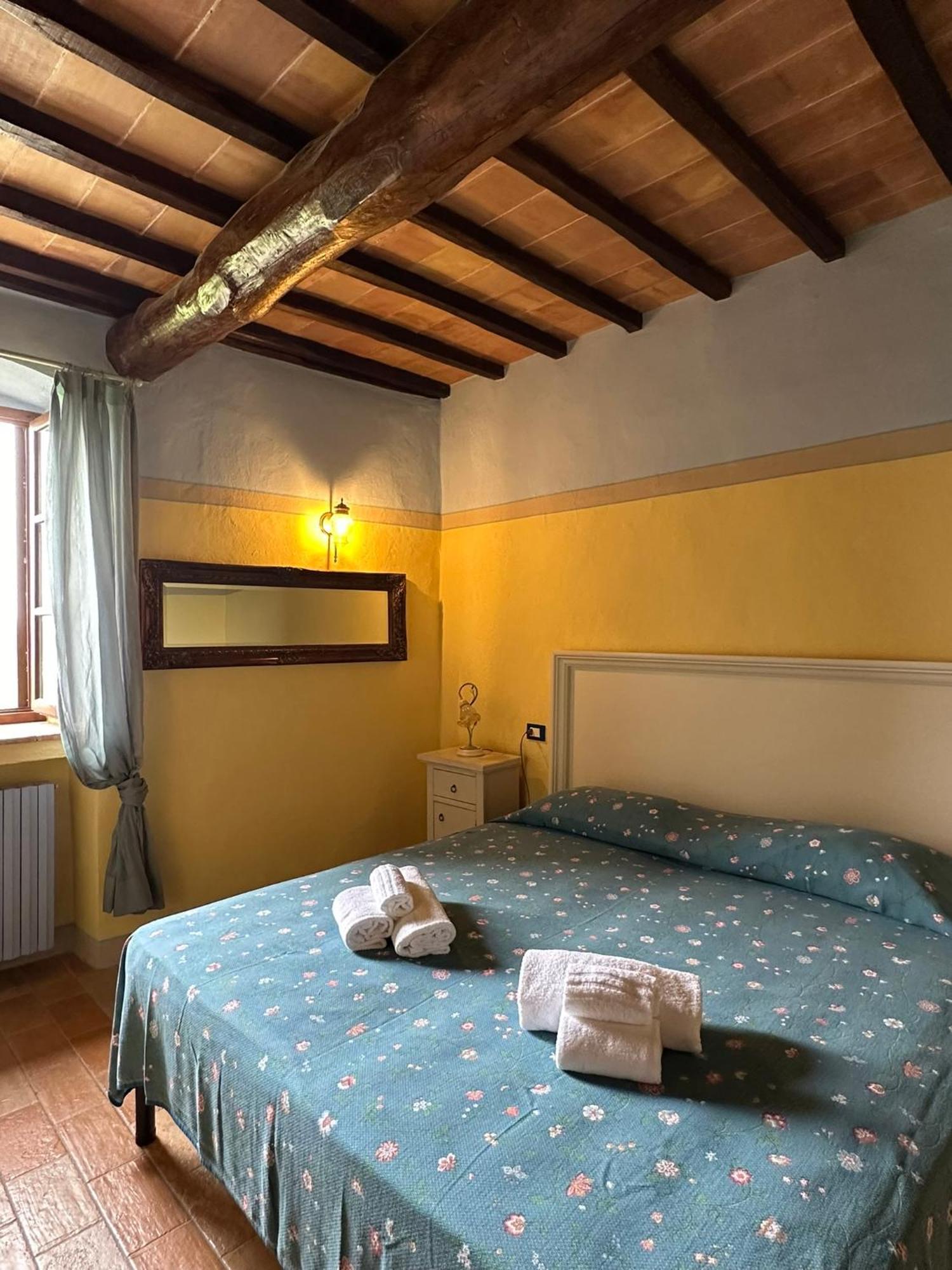 Apartamento Borgo Tignano Casole dʼElsa Exterior foto