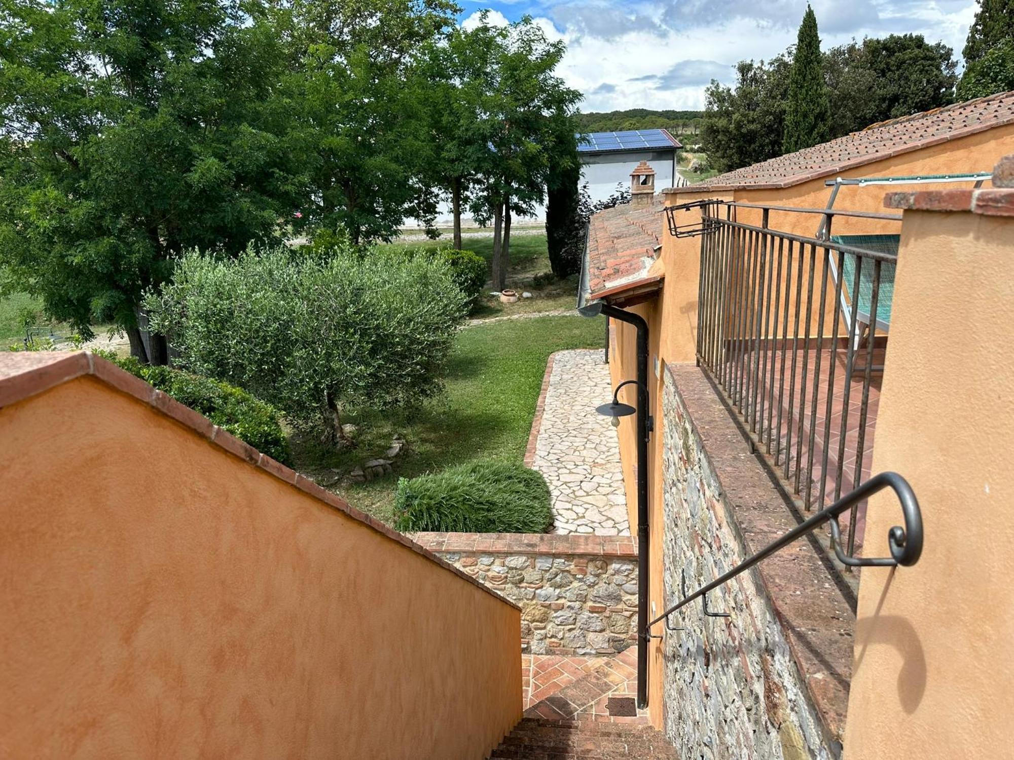 Apartamento Borgo Tignano Casole dʼElsa Exterior foto