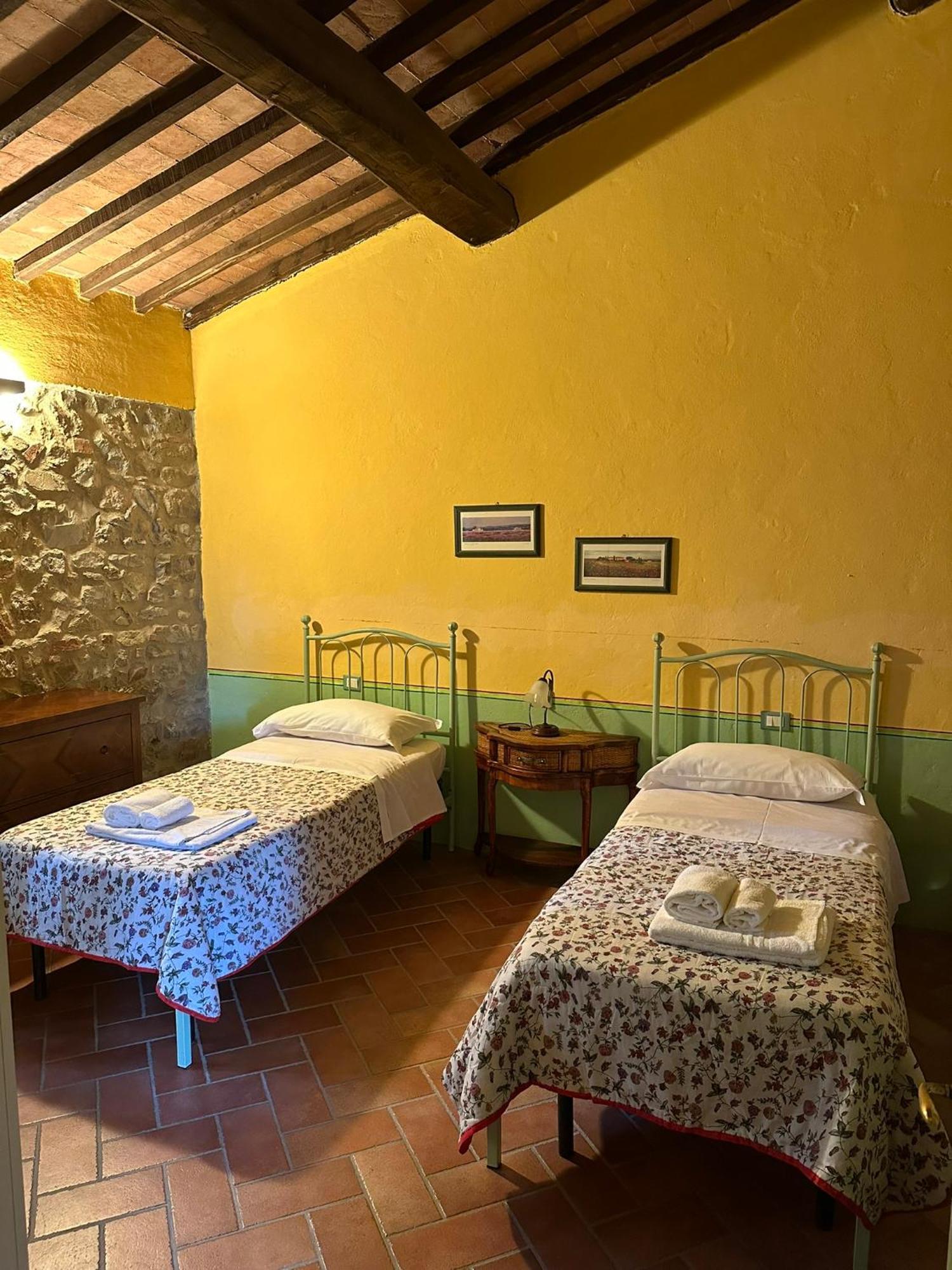 Apartamento Borgo Tignano Casole dʼElsa Exterior foto